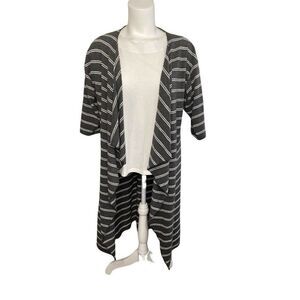 LuLaRoe Shirley Gray White Stripe Ribbed Cardigan Kimono Small